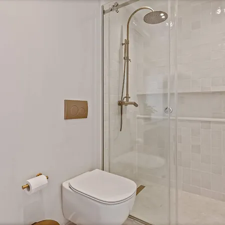 Courtyard Corfu Apartment *