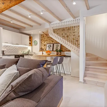 Courtyard Corfu Apartment