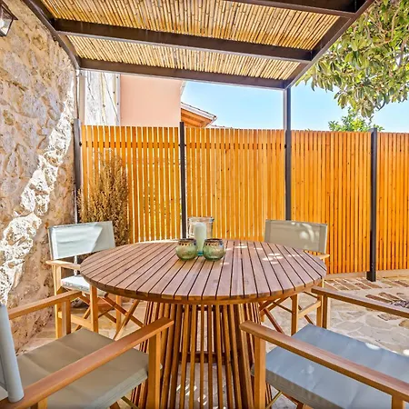 Courtyard Corfu * Lakones